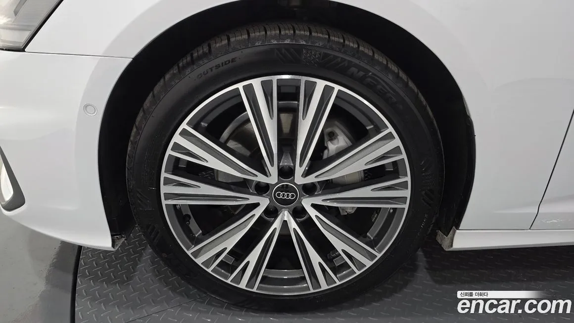 Audi A6 2023 из KR, фото 2