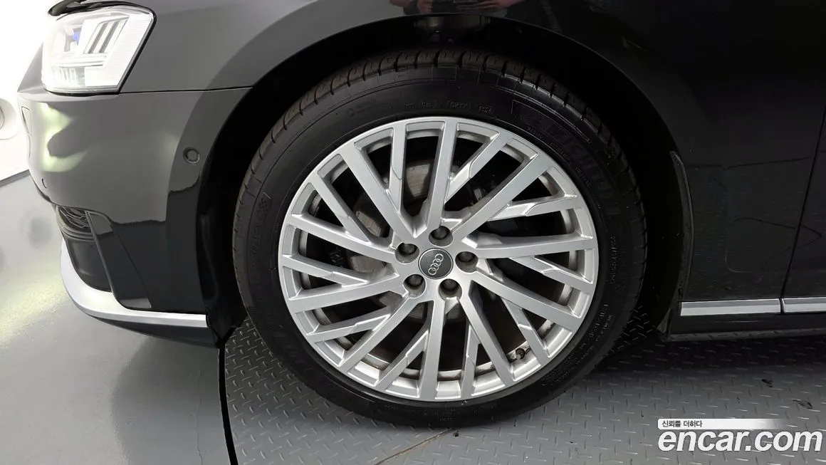 Audi A8 2021 из KR, фото 8