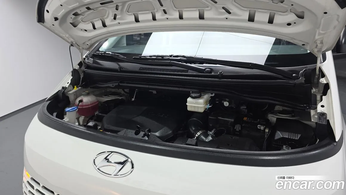 Hyundai Staria 2023 из KR, фото 8