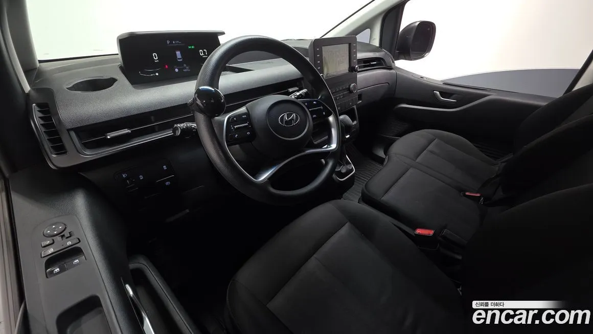 Hyundai Staria 2023 из KR, фото 5