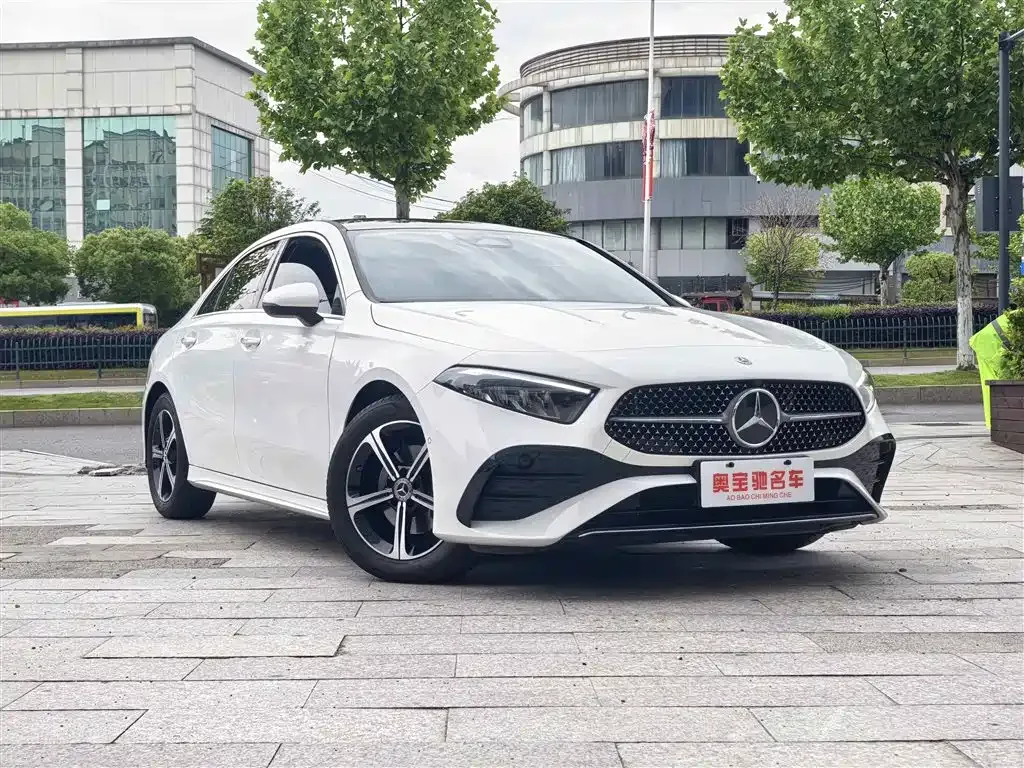 Mercedes-Benz A-Class 2024 из CN, фото 10