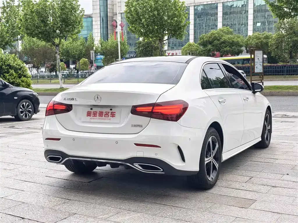 Mercedes-Benz A-Class 2024 из CN, фото 9
