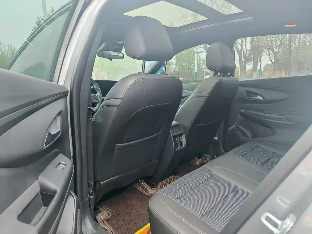 Buick Envista 2023 из CN, фото 2