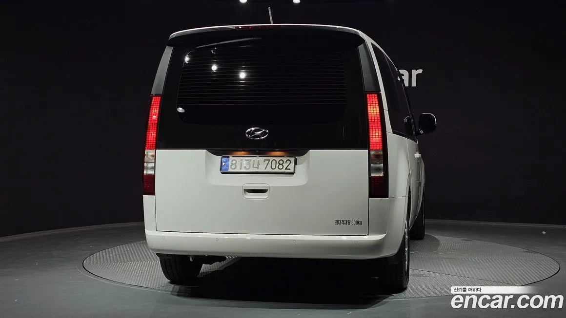 Hyundai Staria — фото 2
