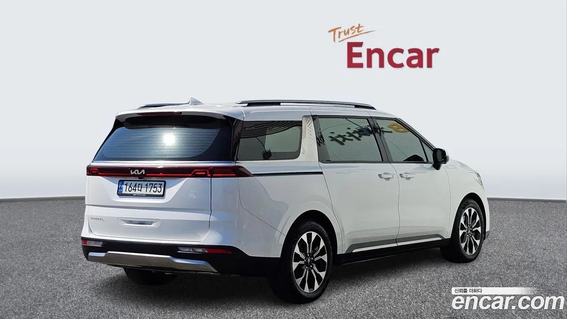 Kia Carnival 2023 из KR, фото 9