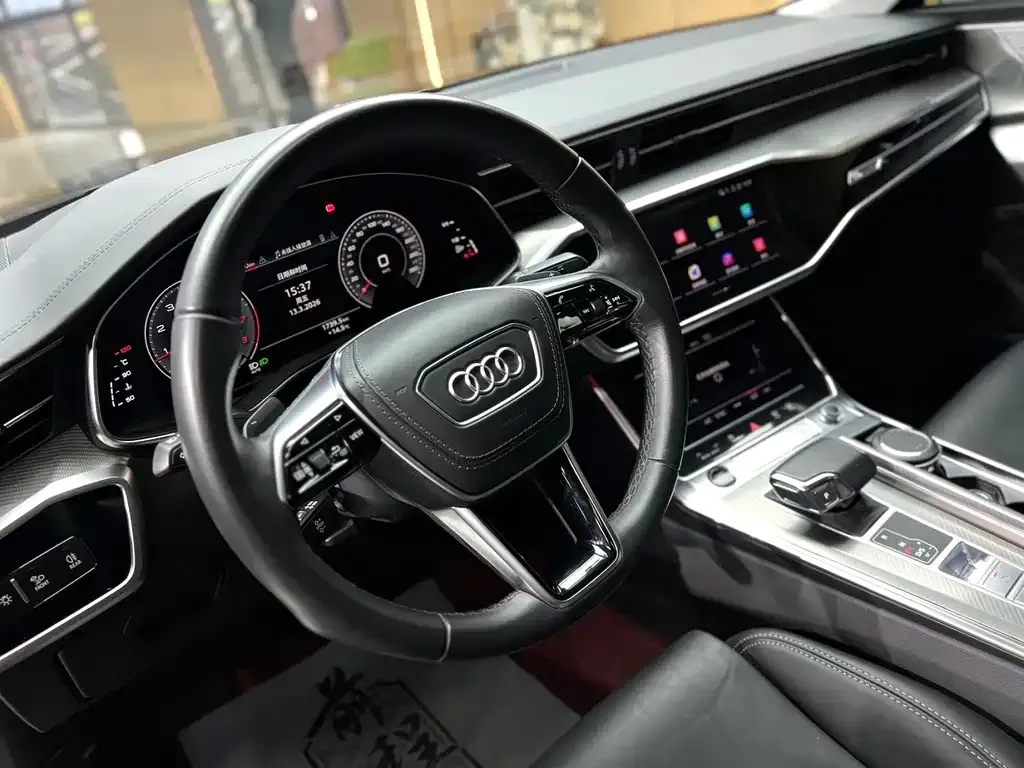 Audi A6L 2023 из CN, фото 9