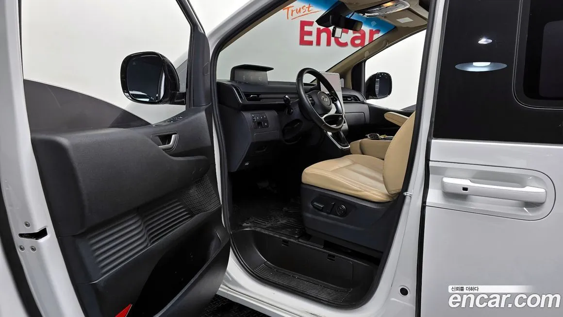 Hyundai Staria 2022 из KR, фото 4