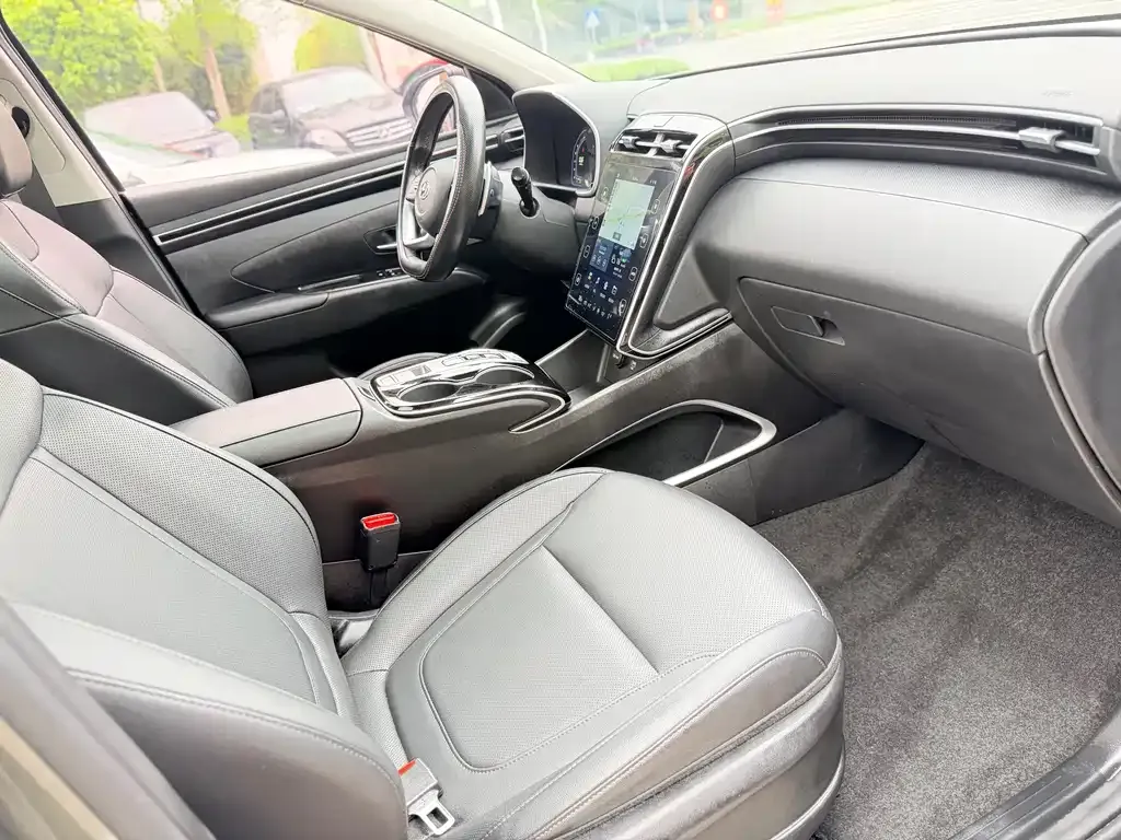 Hyundai Tucson — фото 2