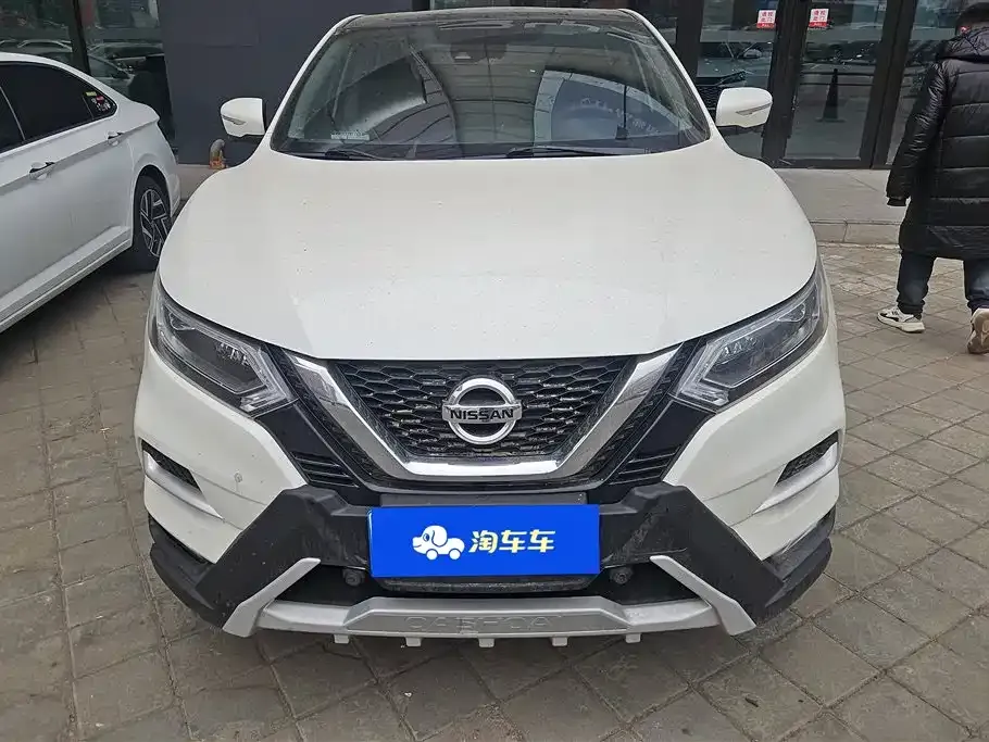 Nissan Qashqai — фото 10