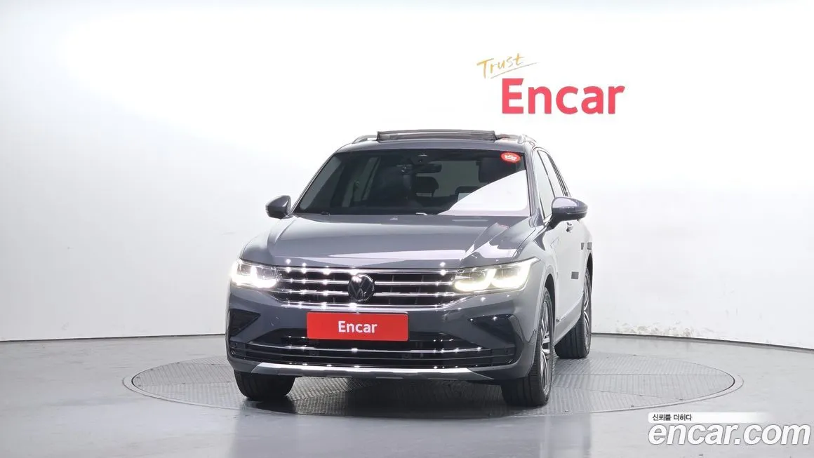 Volkswagen Tiguan — фото 2