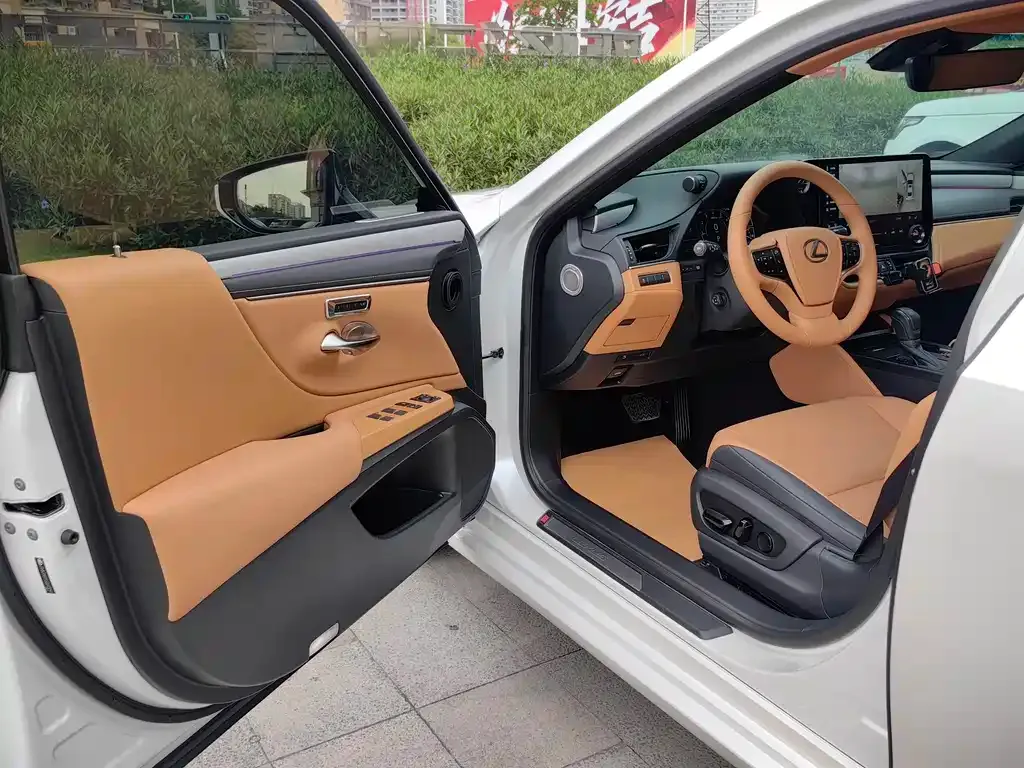Lexus ES 2025 из CN, фото 10