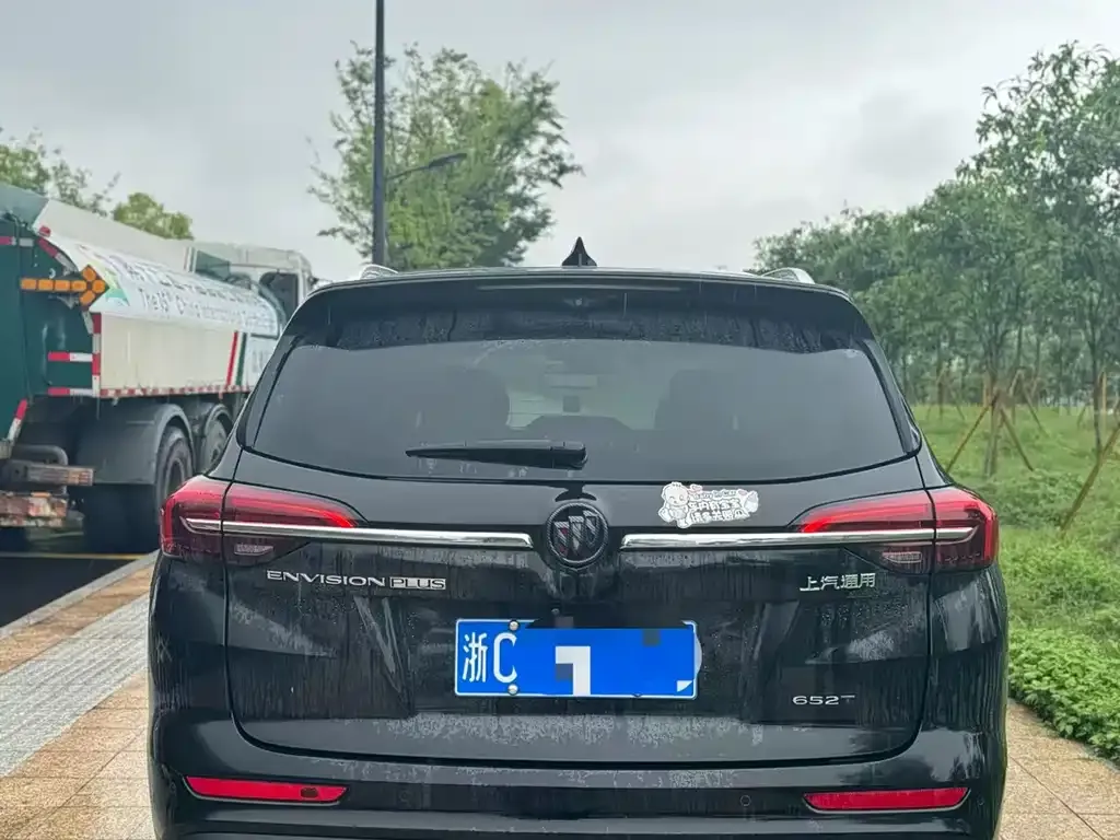 Buick Envision Plus — фото 7