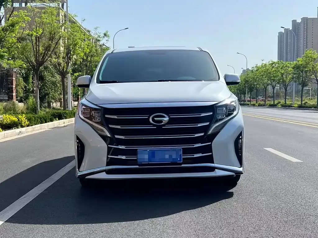 GAC Motor Trumpchi M8 — фото 8