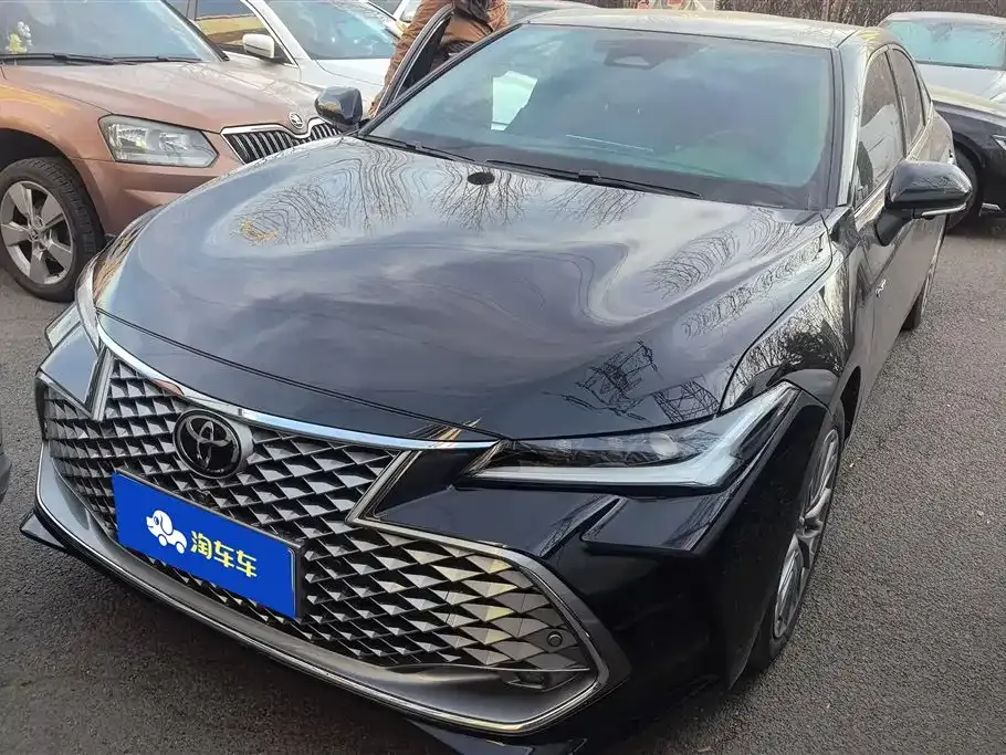 Toyota Avalon 2024 из CN, фото 1