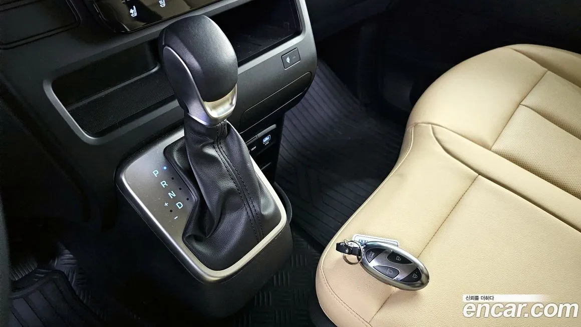 Hyundai Staria — фото 9