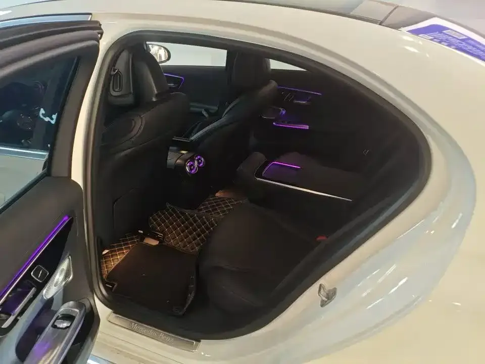 Mercedes-Benz C-Class 2024 из CN, фото 2