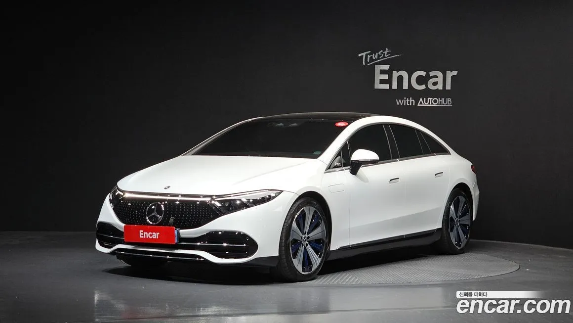 Mercedes-Benz EQS