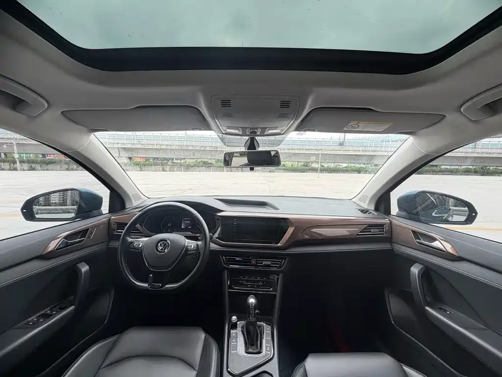 Volkswagen Tharu 2021 из CN, фото 7