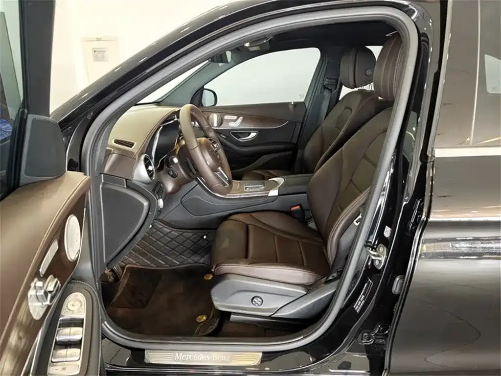 Mercedes-Benz GLC 2021 из CN, фото 8
