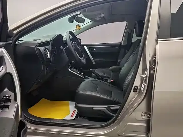 Toyota Corolla Hybrid 2022 из CN, фото 5