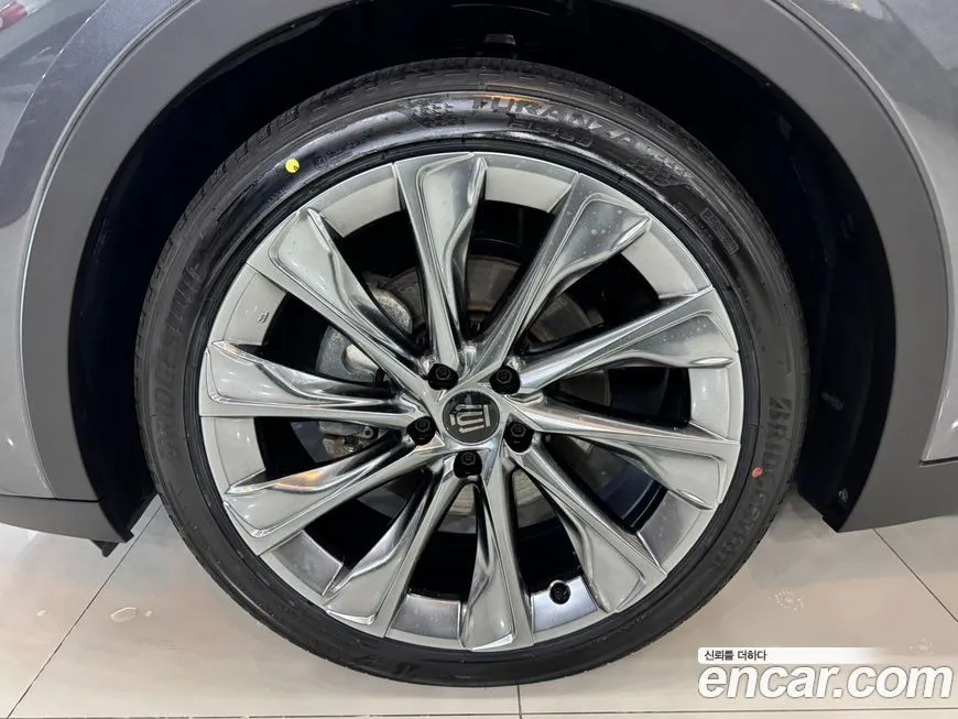 Toyota Crown 2024 из KR, фото 2