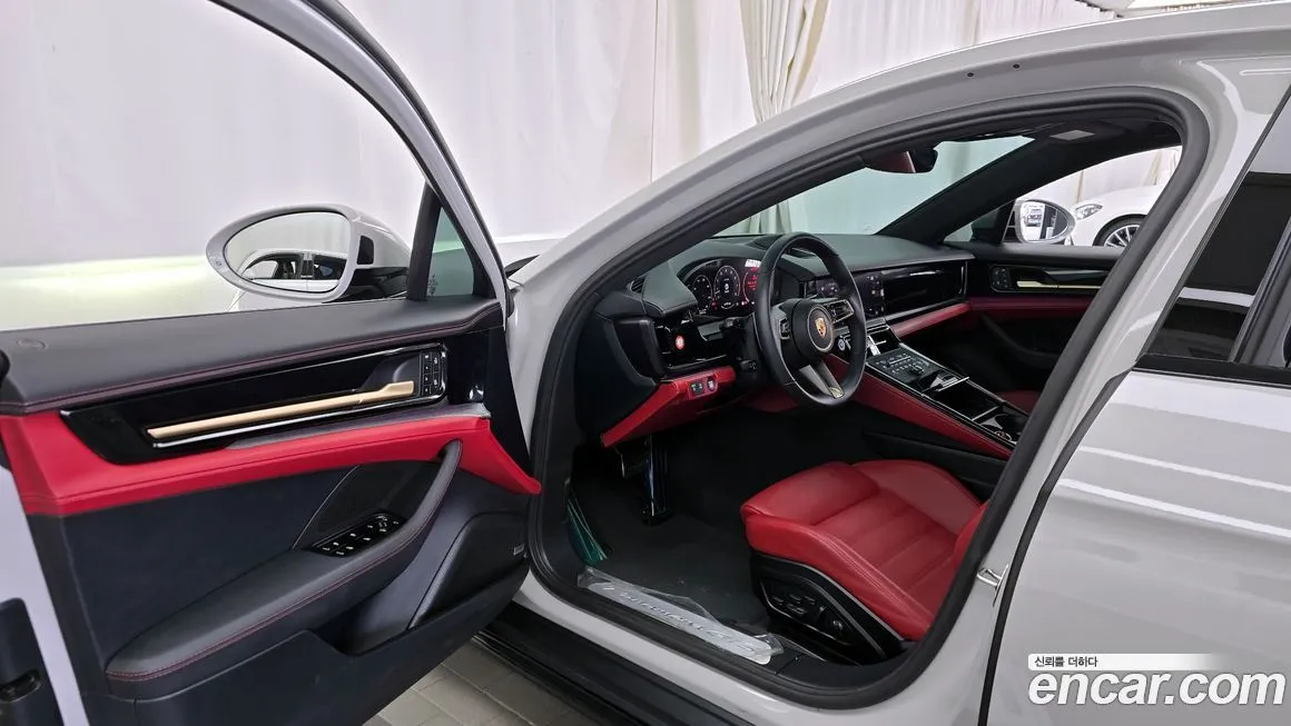 Porsche Panamera 2025 из KR, фото 4