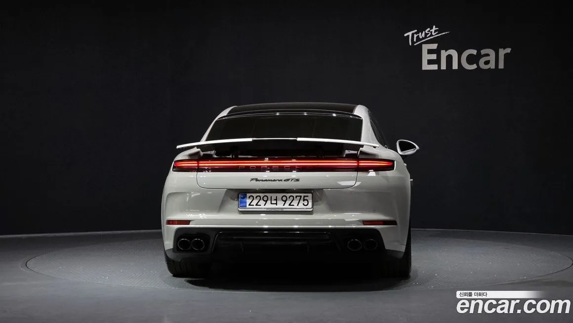 Porsche Panamera 2025 из KR, фото 3
