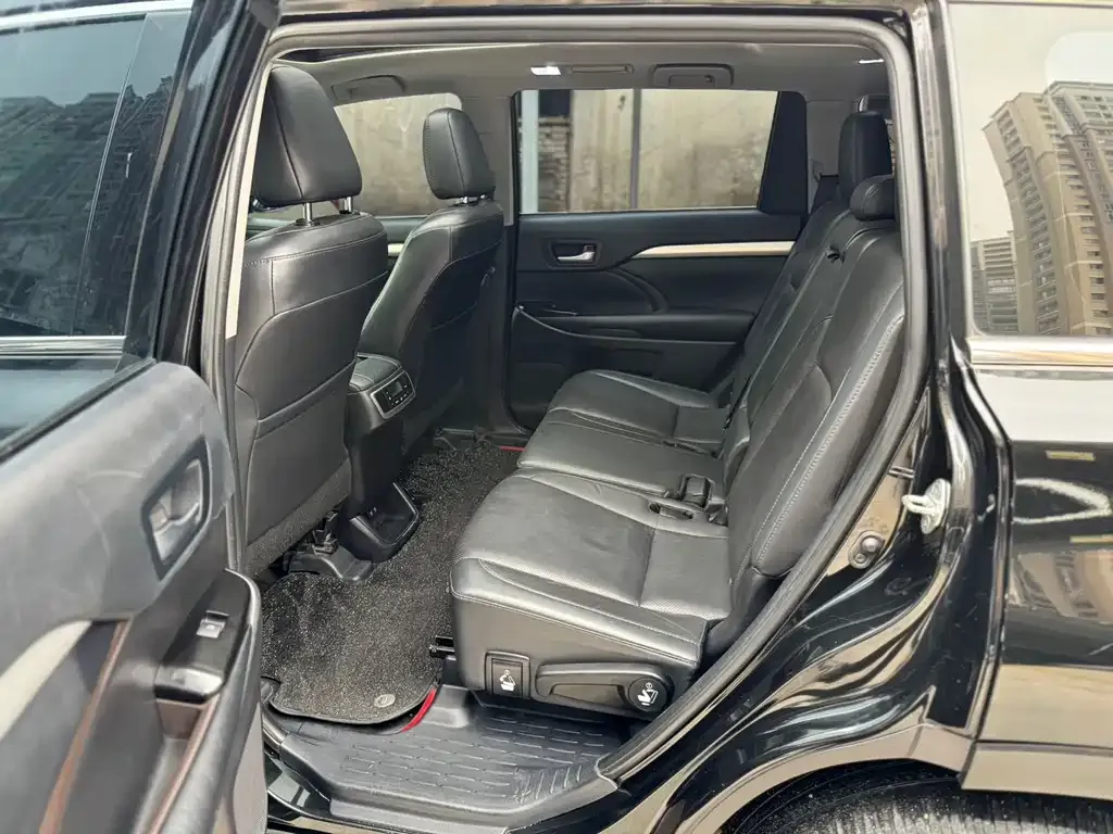 Toyota Highlander 2021 из CN, фото 5