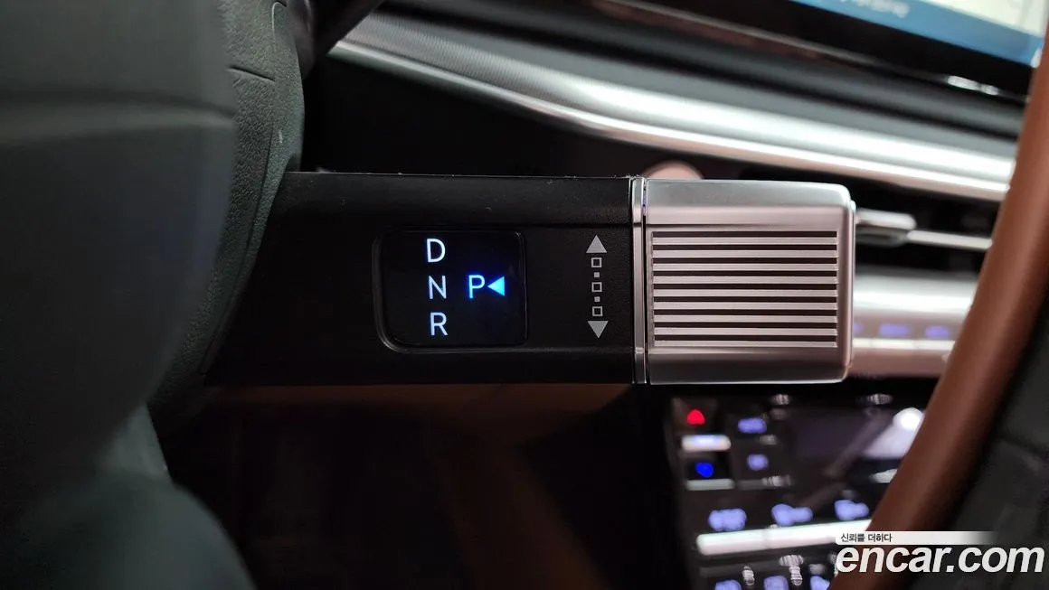 Hyundai Grandeur 2023 из KR, фото 3