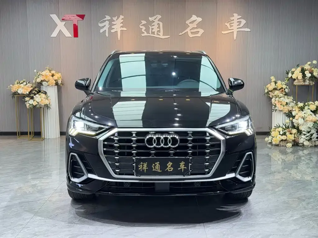 Audi Q3 2021 из CN, фото 8