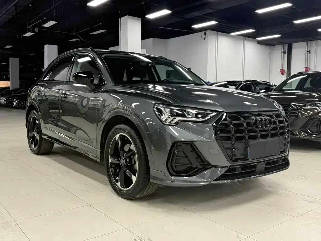 Audi Q3 2023 из CN, фото 8