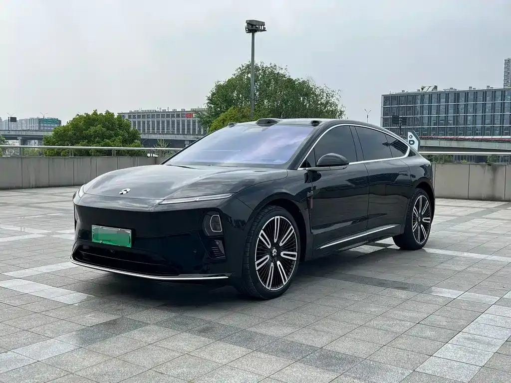 NIO ET9