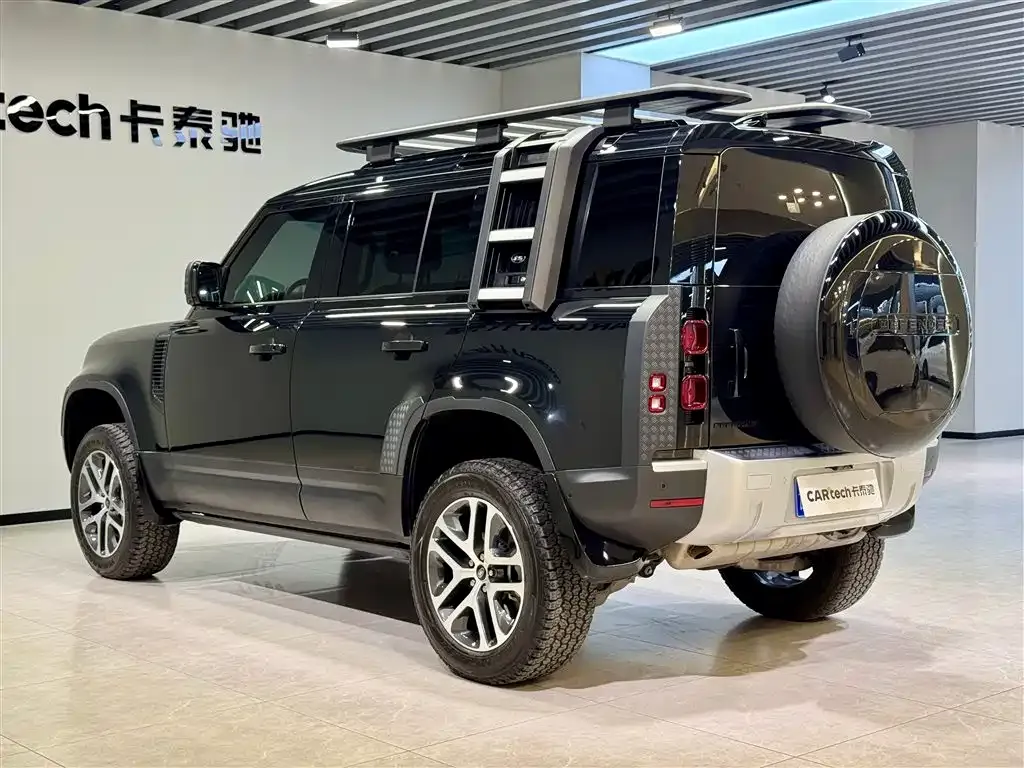 Land Rover Defender — фото 9