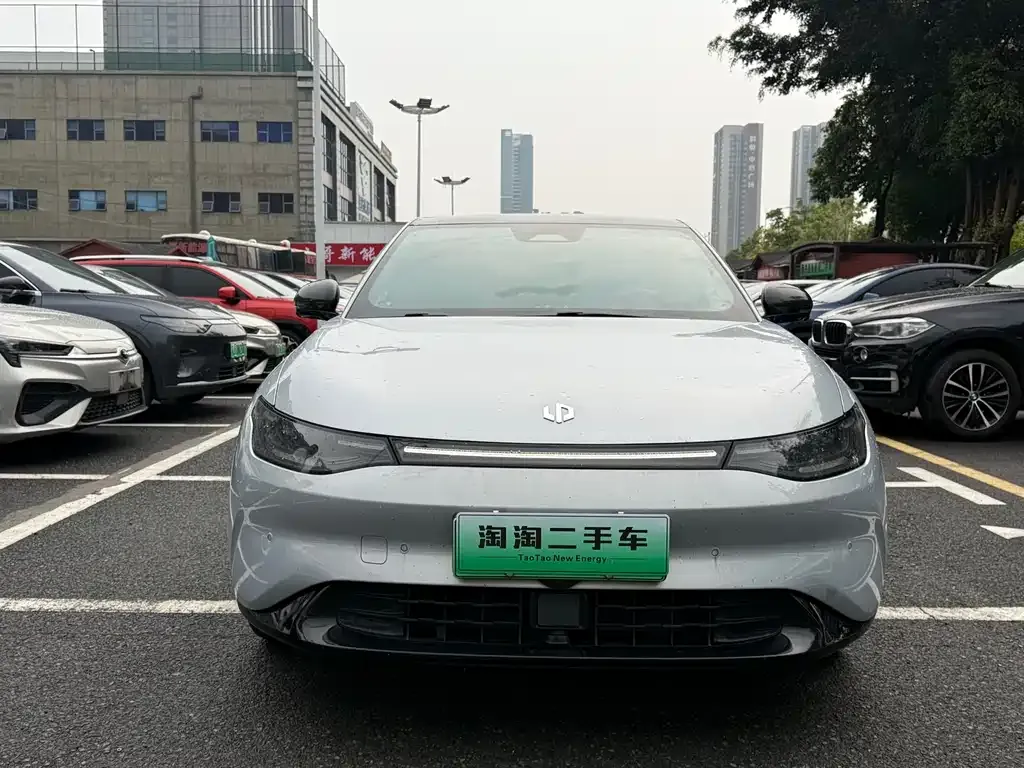 Leapmotor C01
