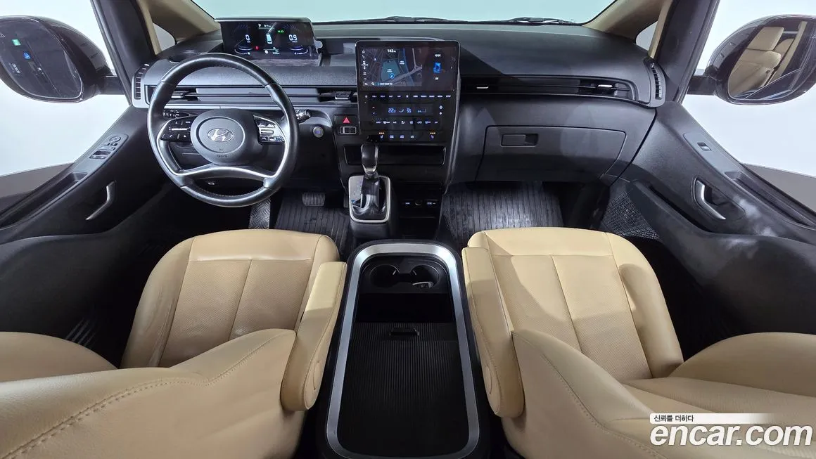Hyundai Staria — фото 9