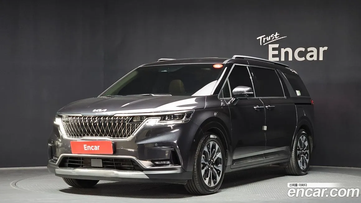 Kia Carnival 2023 из KR, фото 1