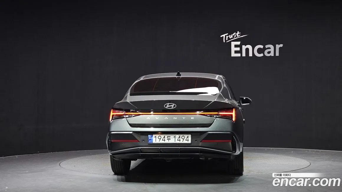 Hyundai AVANTE — фото 2