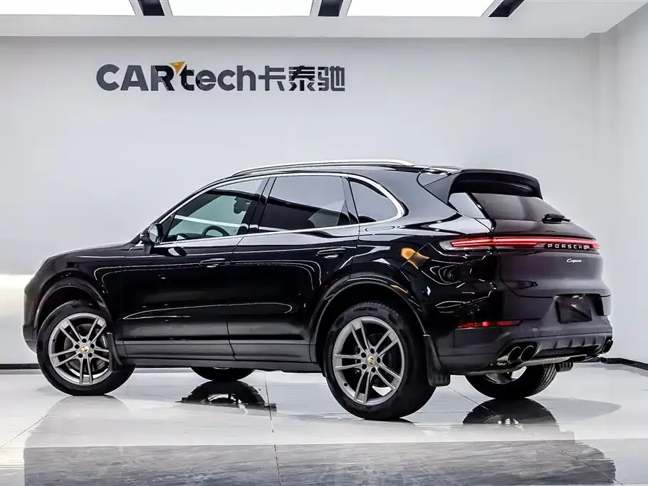 Porsche Cayenne — фото 9