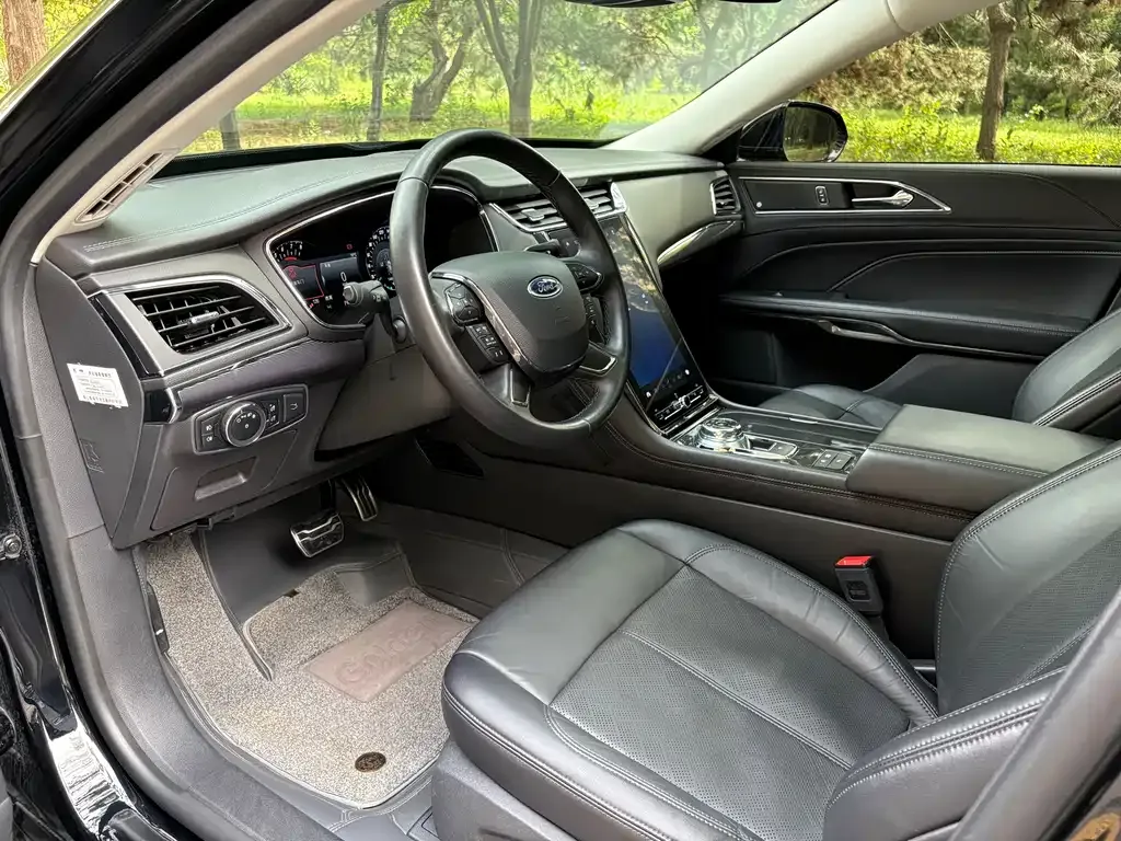 Ford Taurus 2021 из CN, фото 3