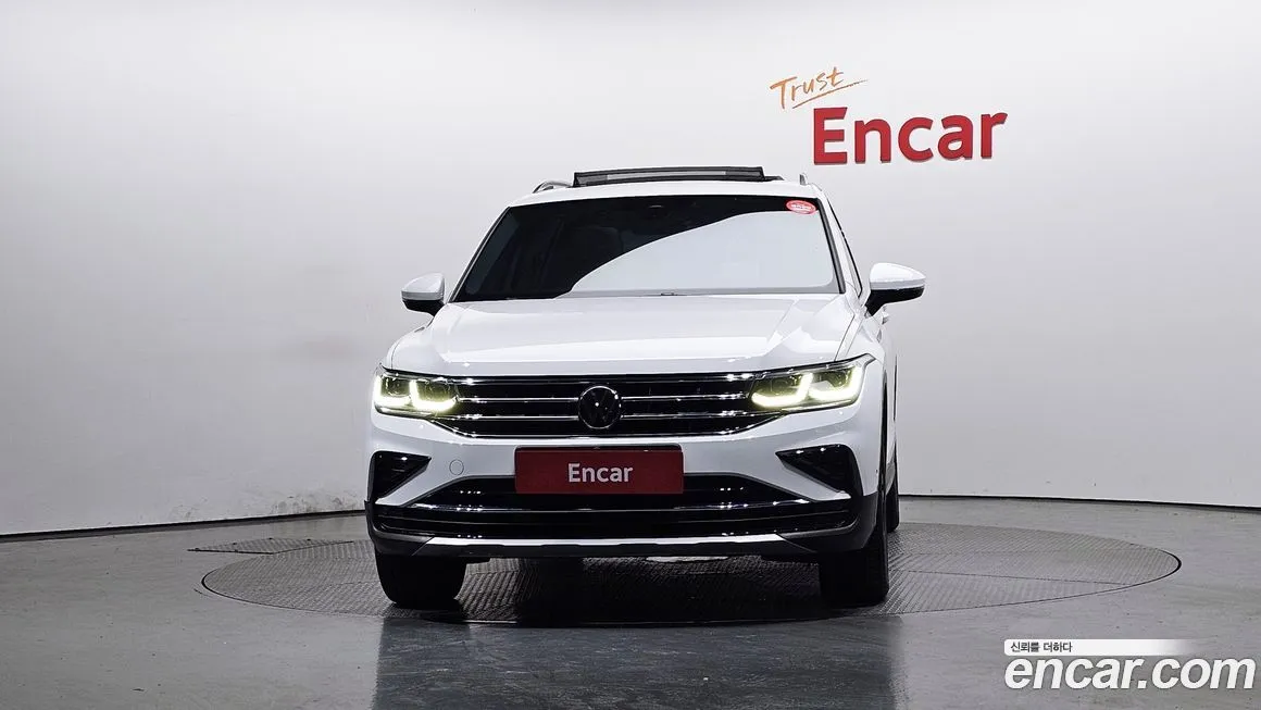 Volkswagen Tiguan — фото 2