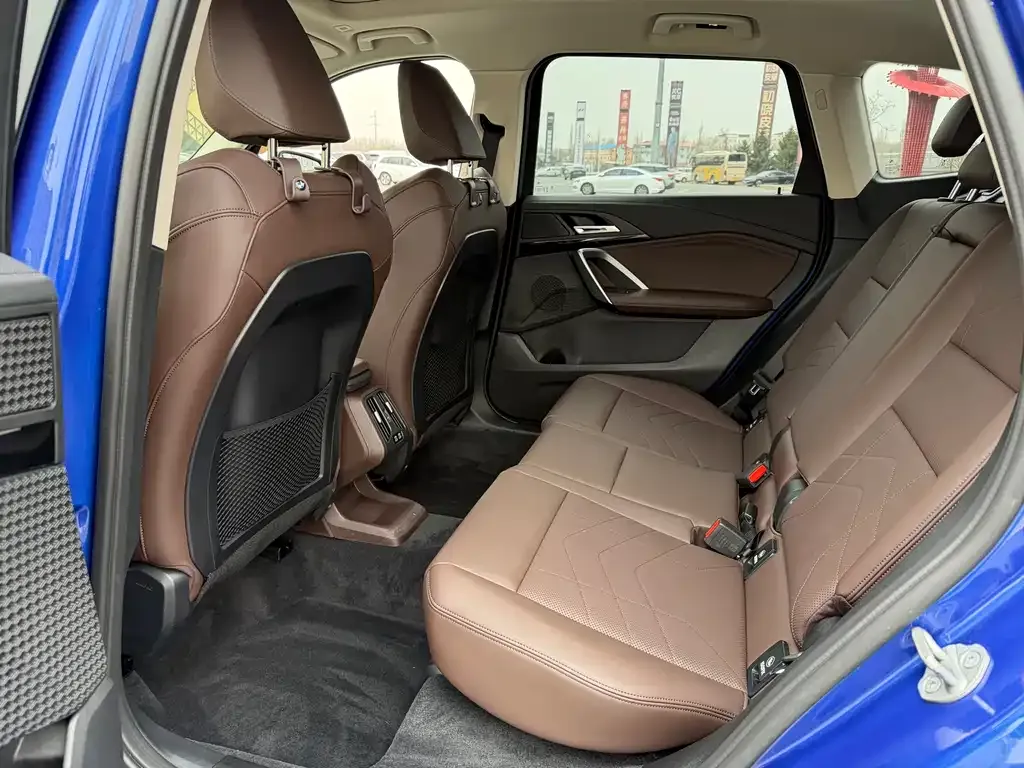 BMW X1 2023 из CN, фото 6