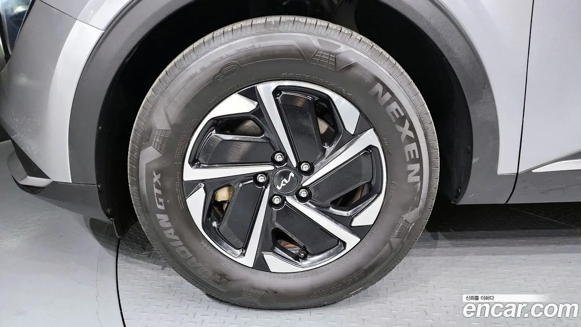 Kia Sportage — фото 6