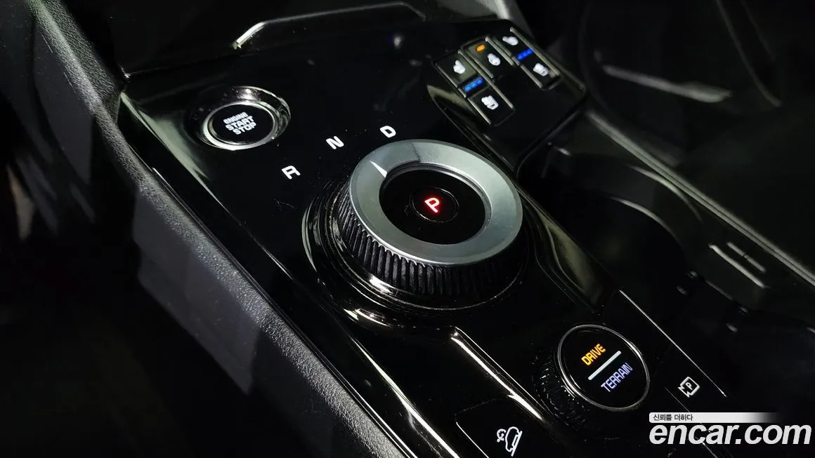 Kia Sportage — фото 10