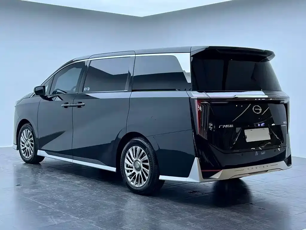 GAC Motor Trumpchi M8 — фото 6