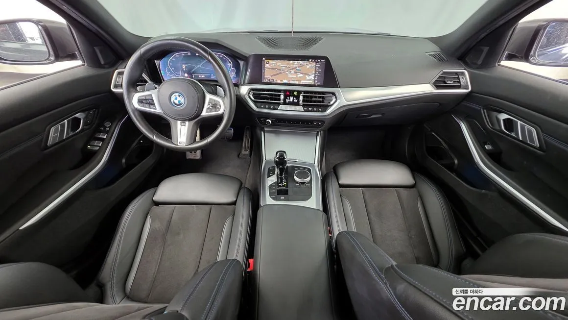 BMW 3-Series 2022 из KR, фото 7