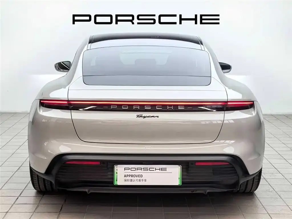 Porsche Taycan — фото 9