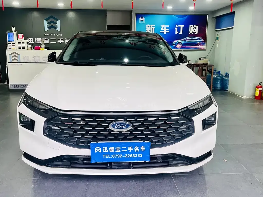 Ford Mondeo 2023 из CN, фото 1