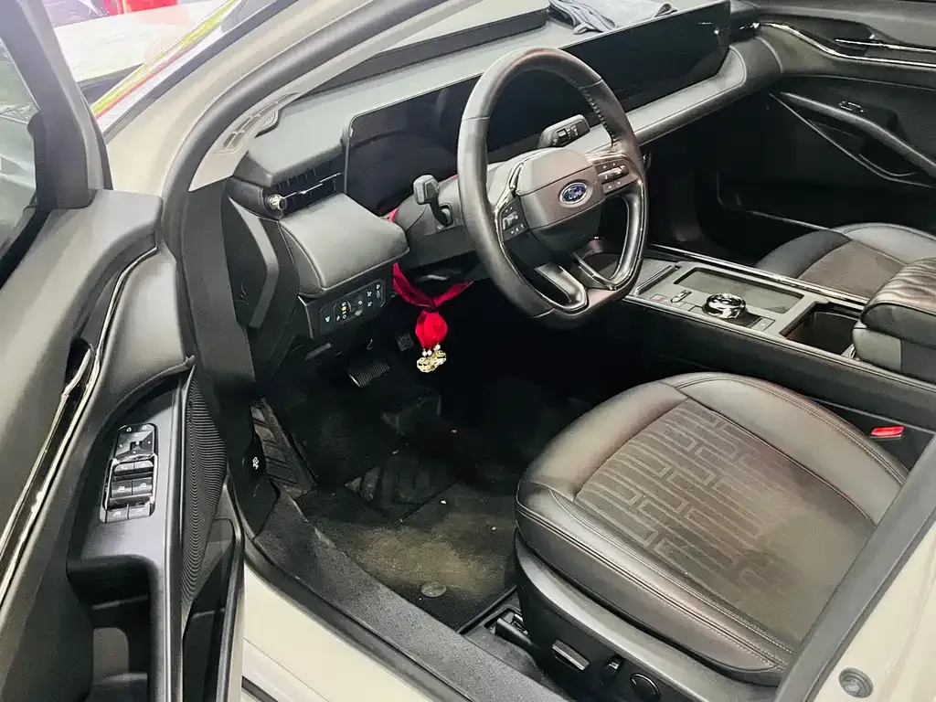 Ford Mondeo 2023 из CN, фото 9