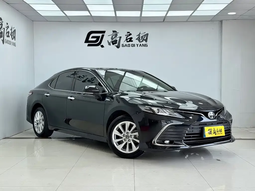 Toyota Camry 2023 из CN, фото 5