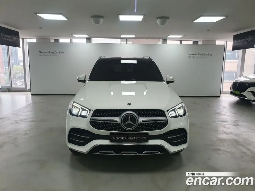 Mercedes-Benz GLE-Class — фото 8